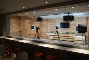 配信用スタジオ　WEB動画