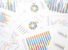 WEB動画　視聴分析